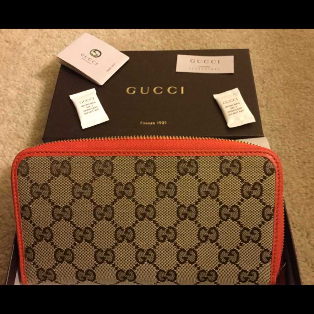 New! Authentic Gucci Wallet